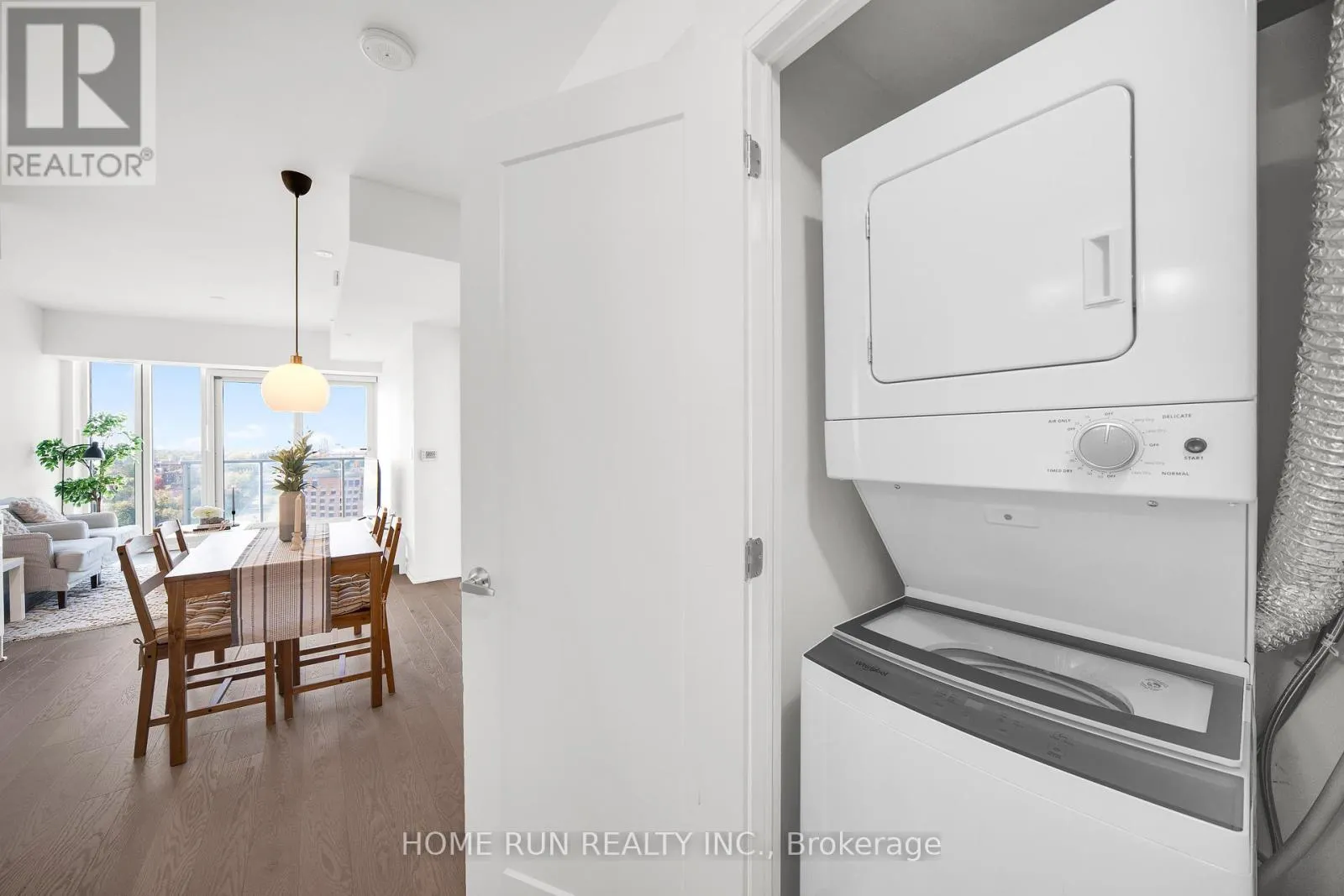 1903 - 805 CARLING AVENUE