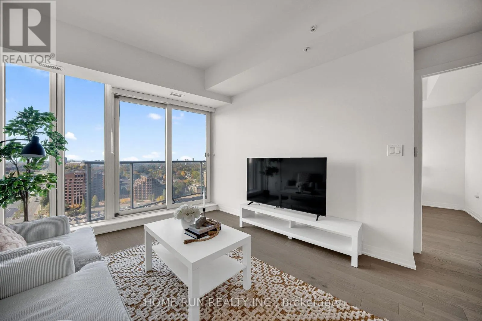 1903 - 805 CARLING AVENUE