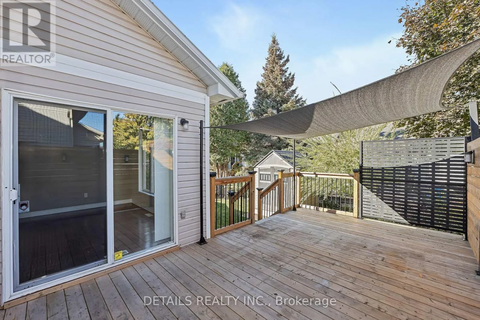 6121 BRISTLECONE WAY