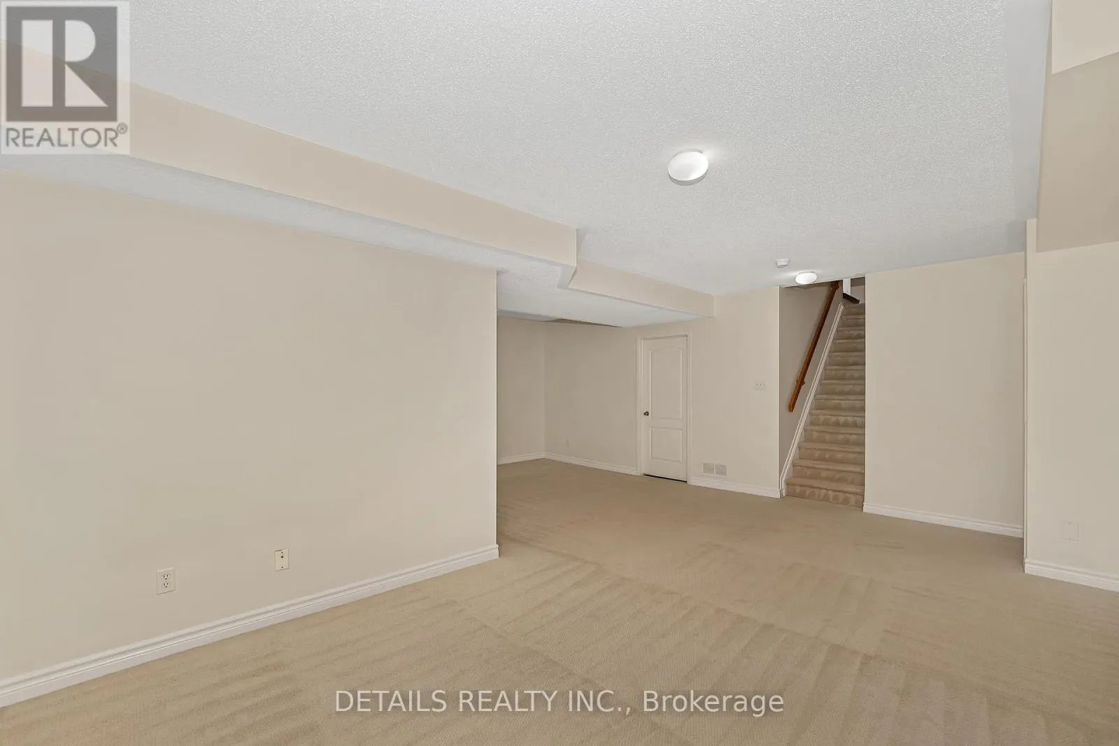 6121 BRISTLECONE WAY