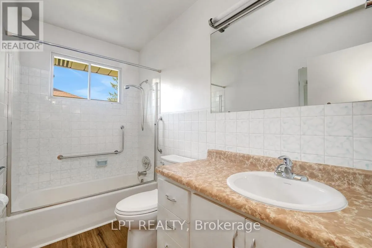 151 OAKRIDGE BOULEVARD