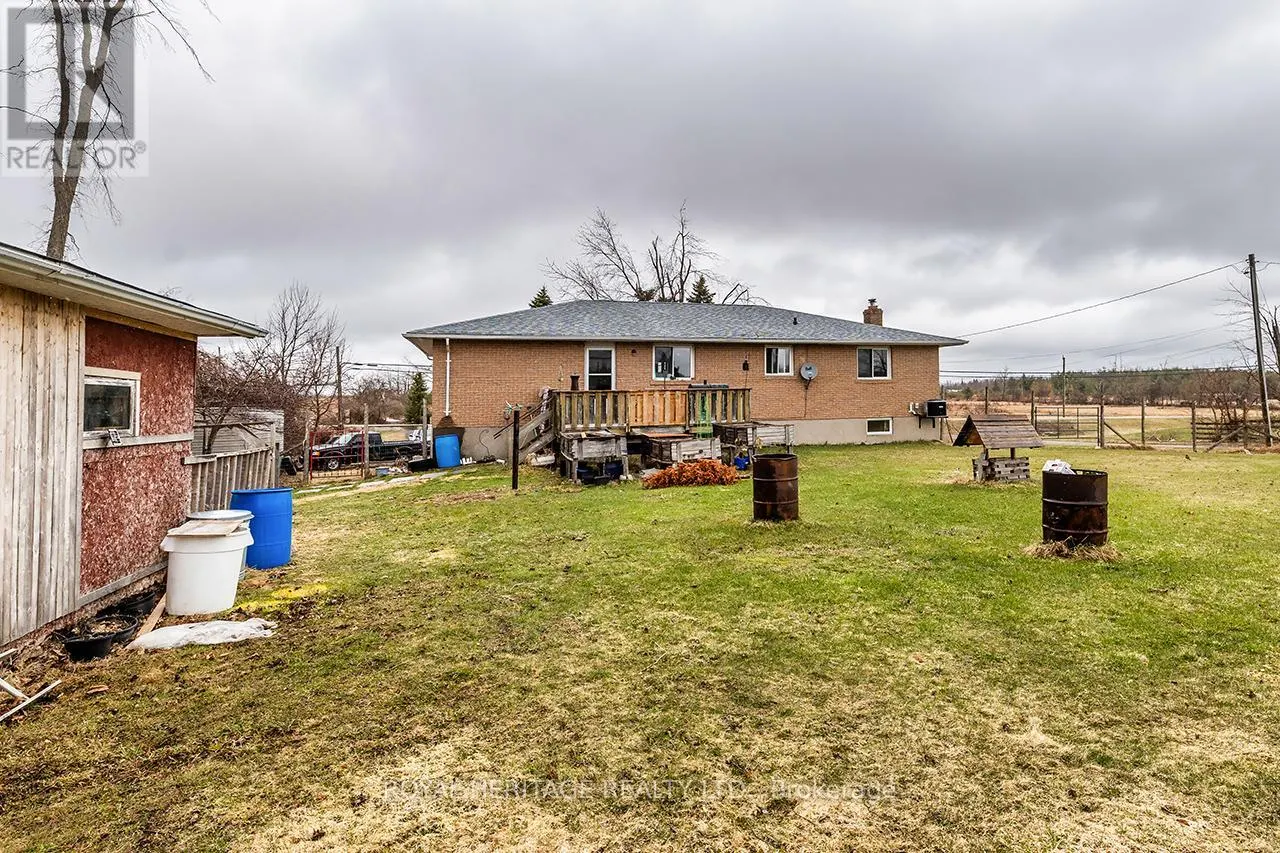 940 PORTAGE ROAD