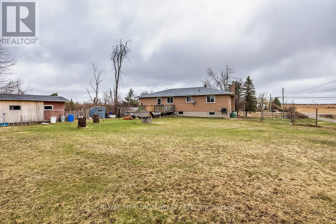 940 PORTAGE ROAD