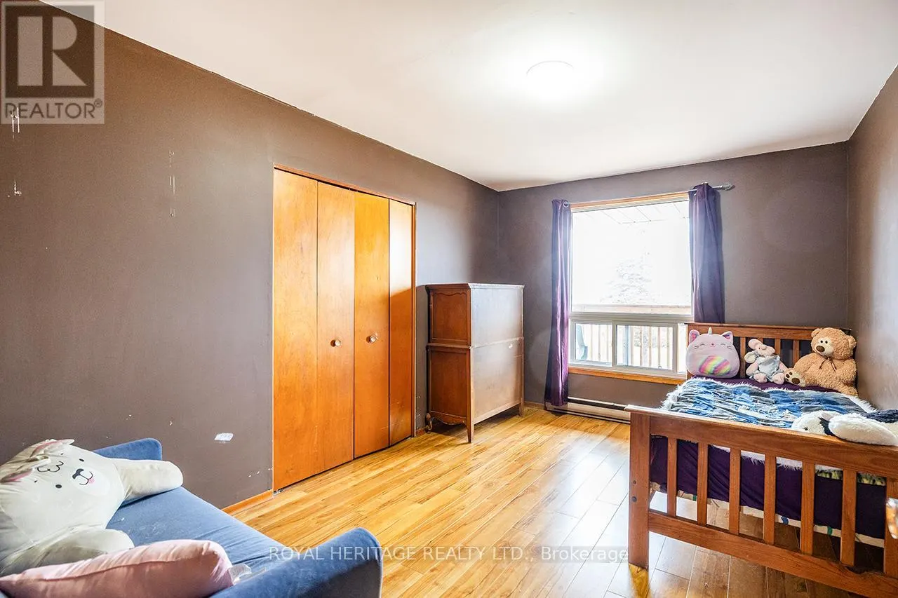 940 PORTAGE ROAD
