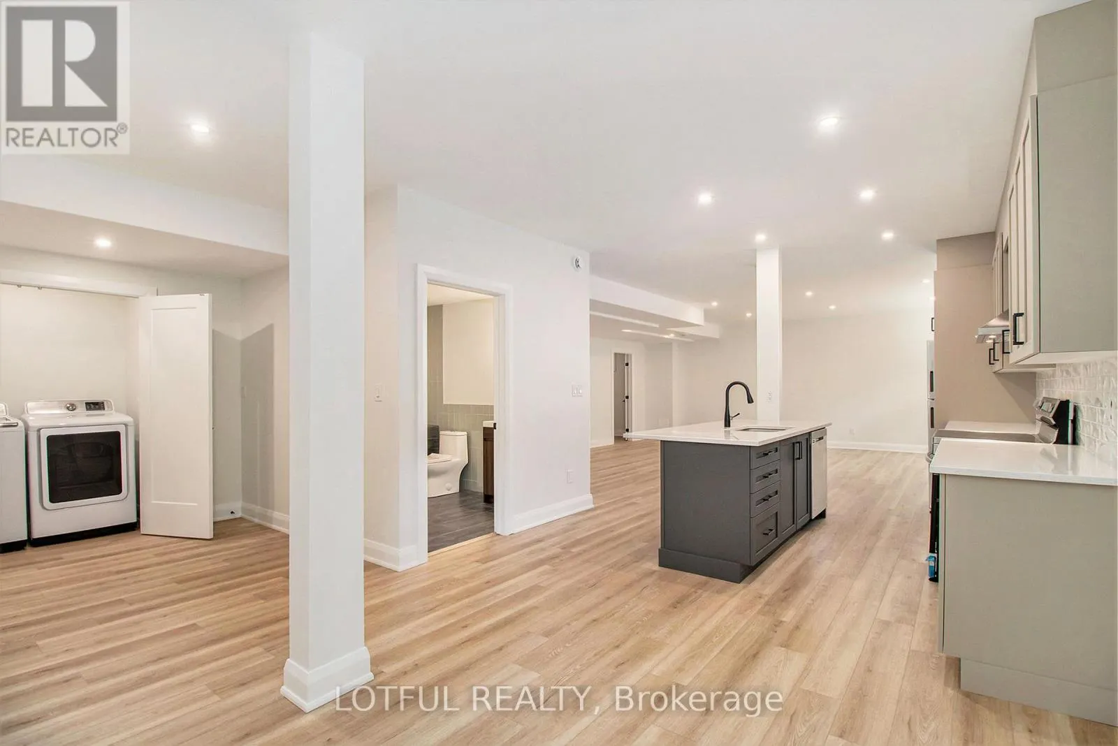 B - 411 LEIGHTON TERRACE