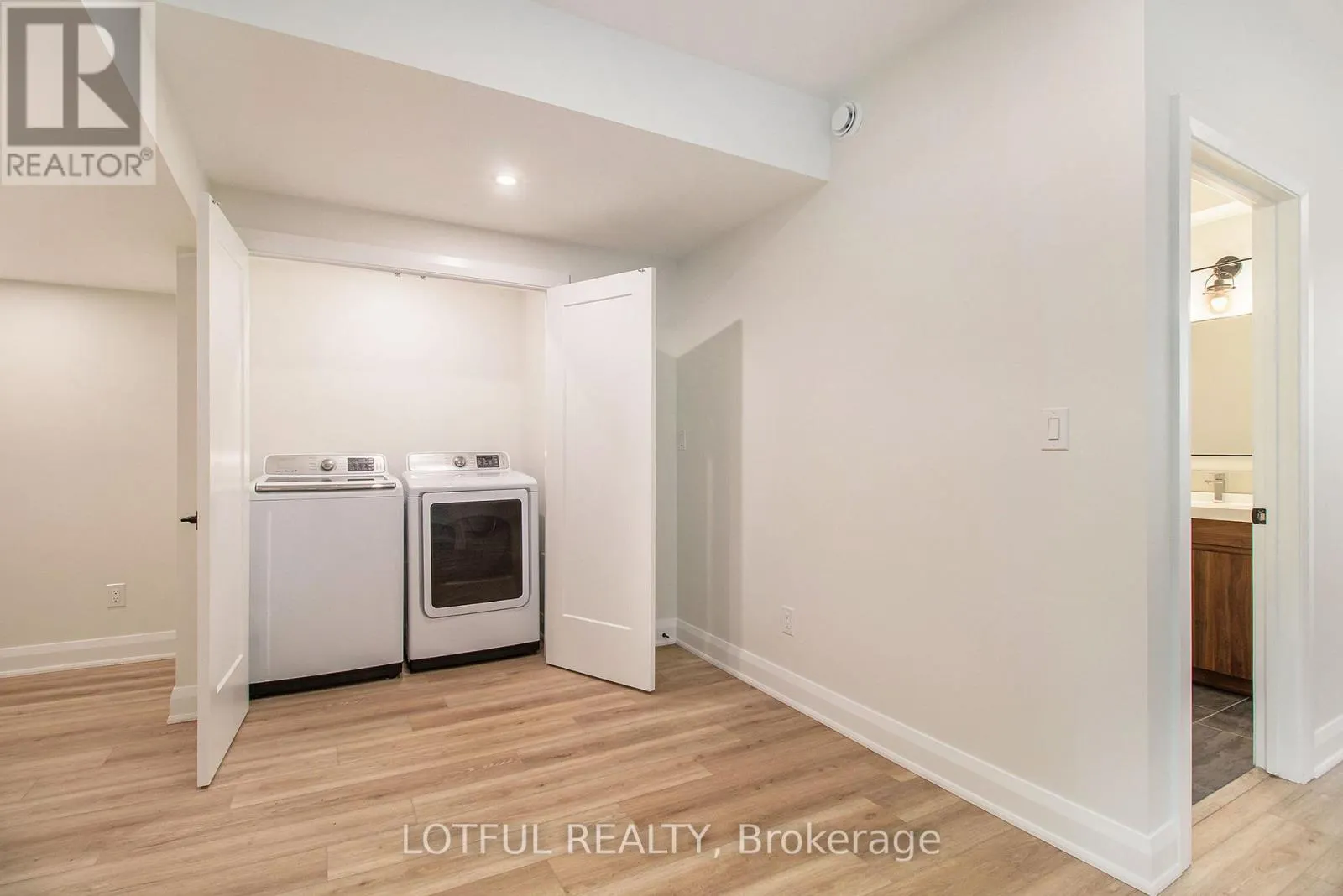 B - 411 LEIGHTON TERRACE