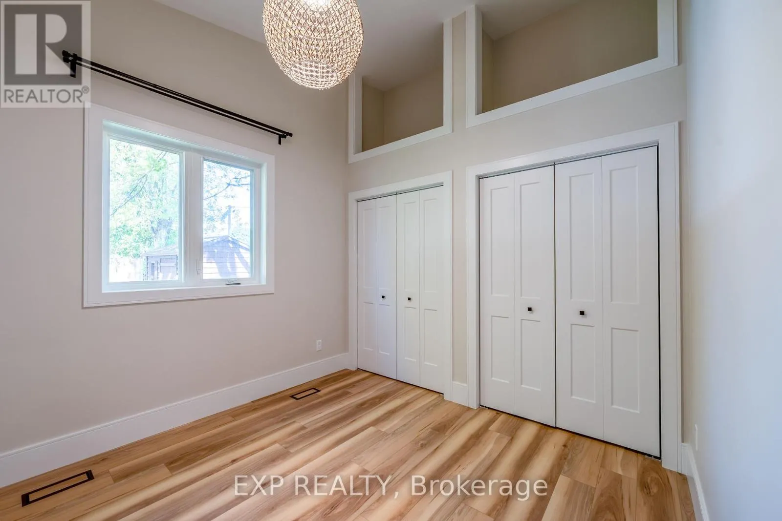 UNIT C - 44 KINGSWAY CRESCENT