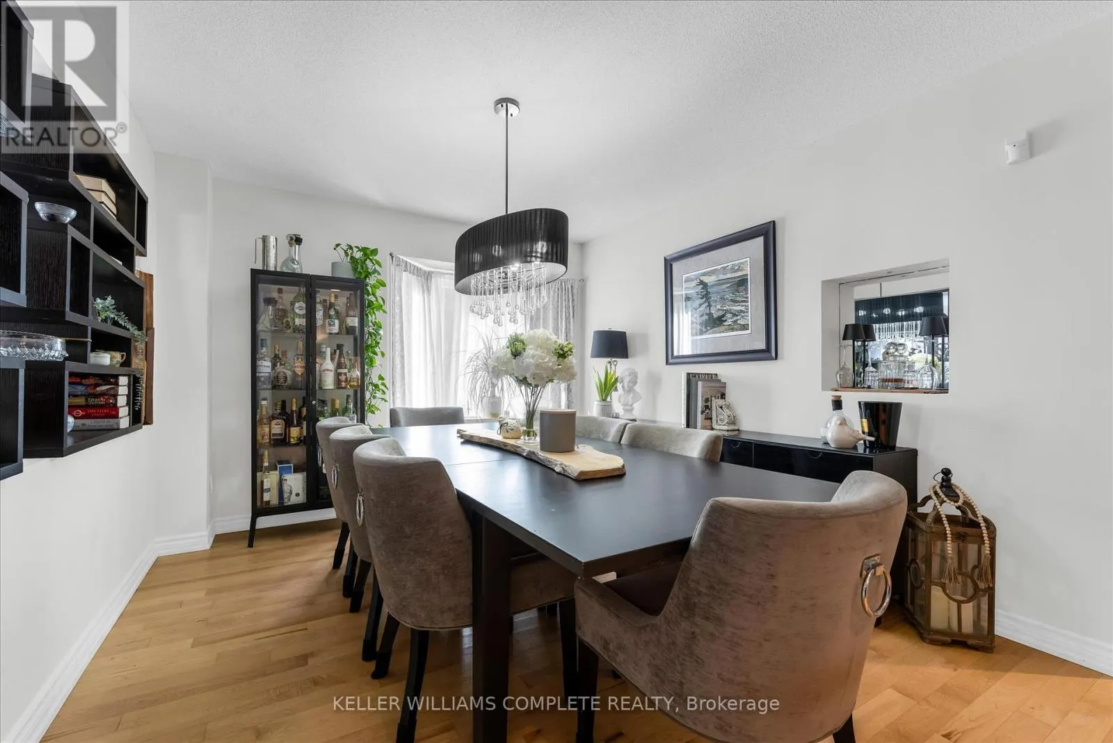 14 - 286 HAMILTON DRIVE