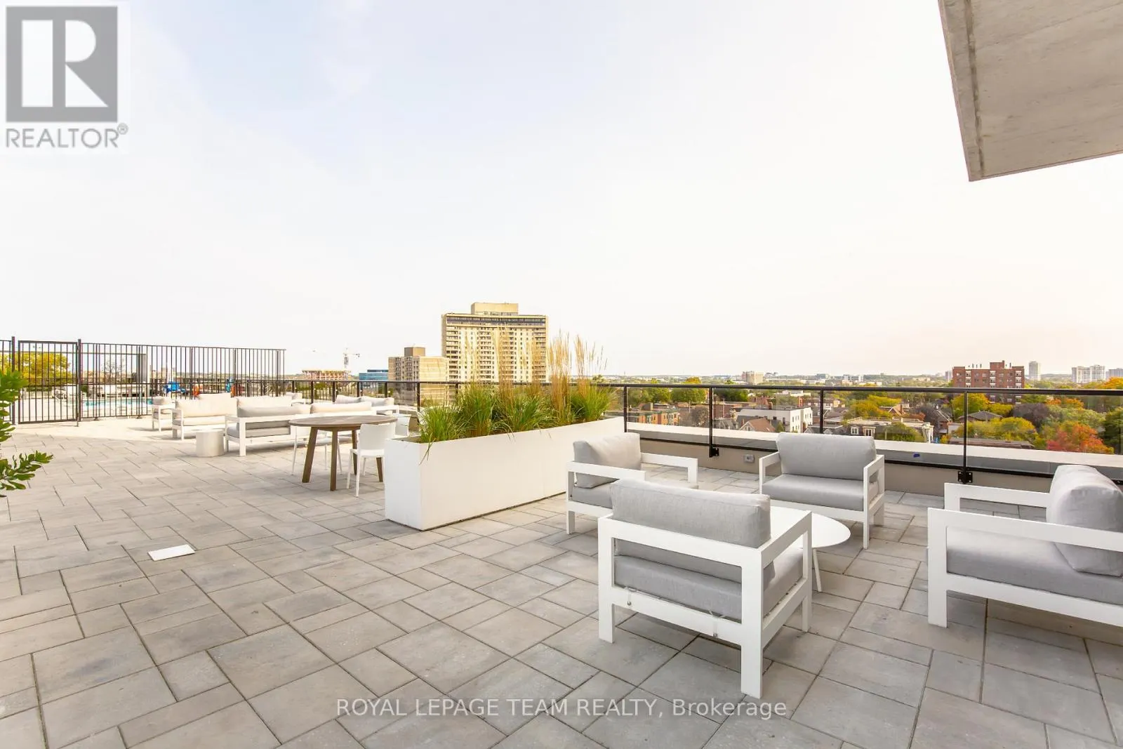 501 - 560 RIDEAU STREET