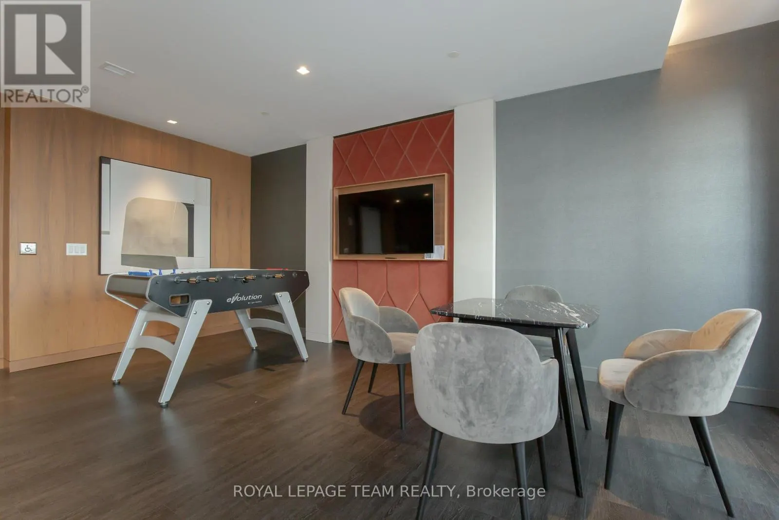 501 - 560 RIDEAU STREET
