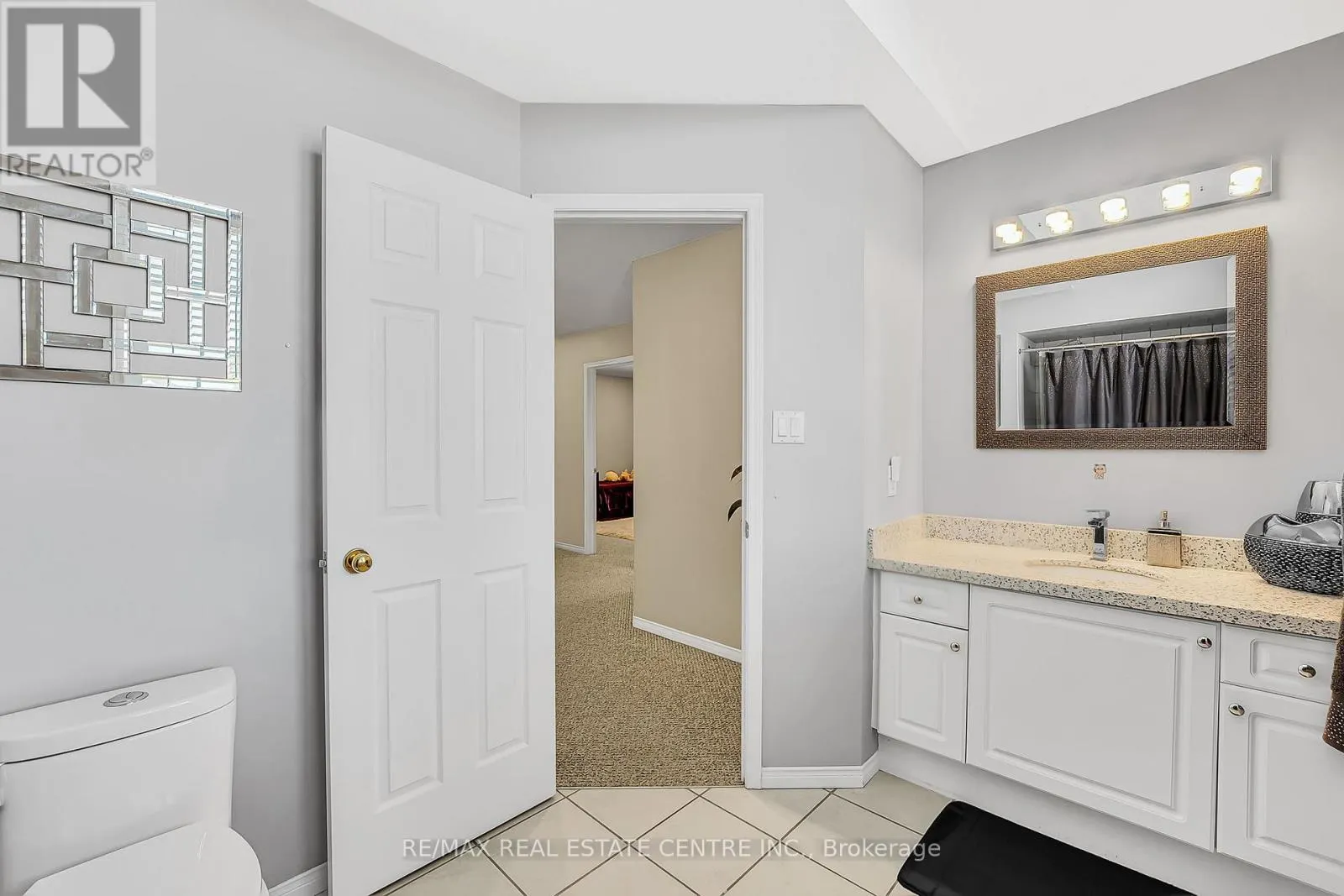 35 PANTANO DRIVE