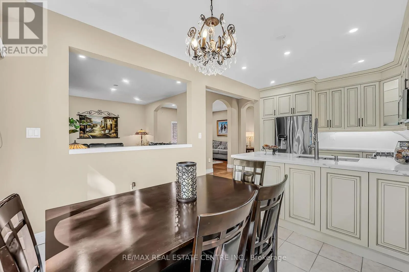 35 PANTANO DRIVE