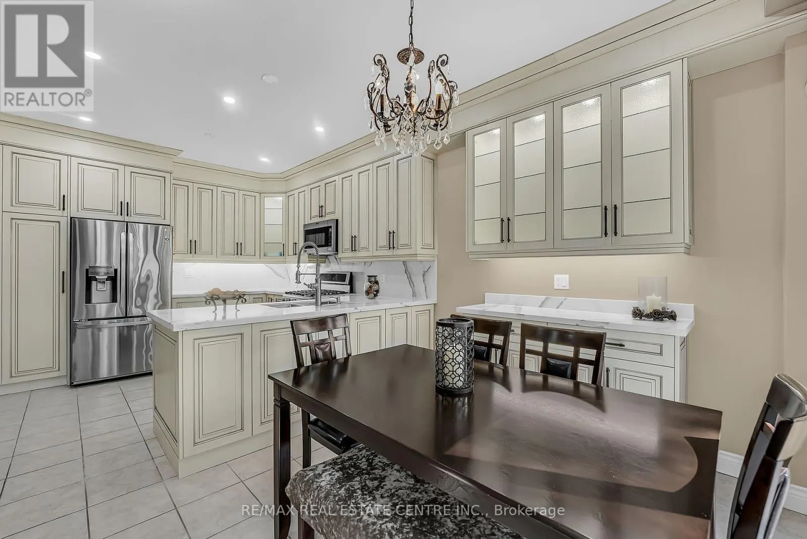 35 PANTANO DRIVE