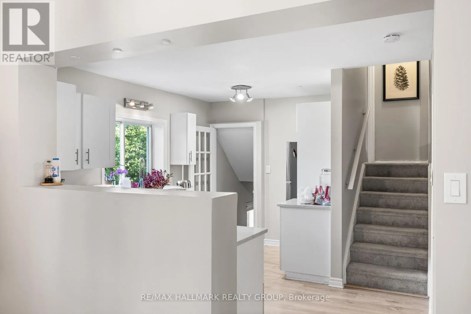1305 DORCHESTER AVENUE