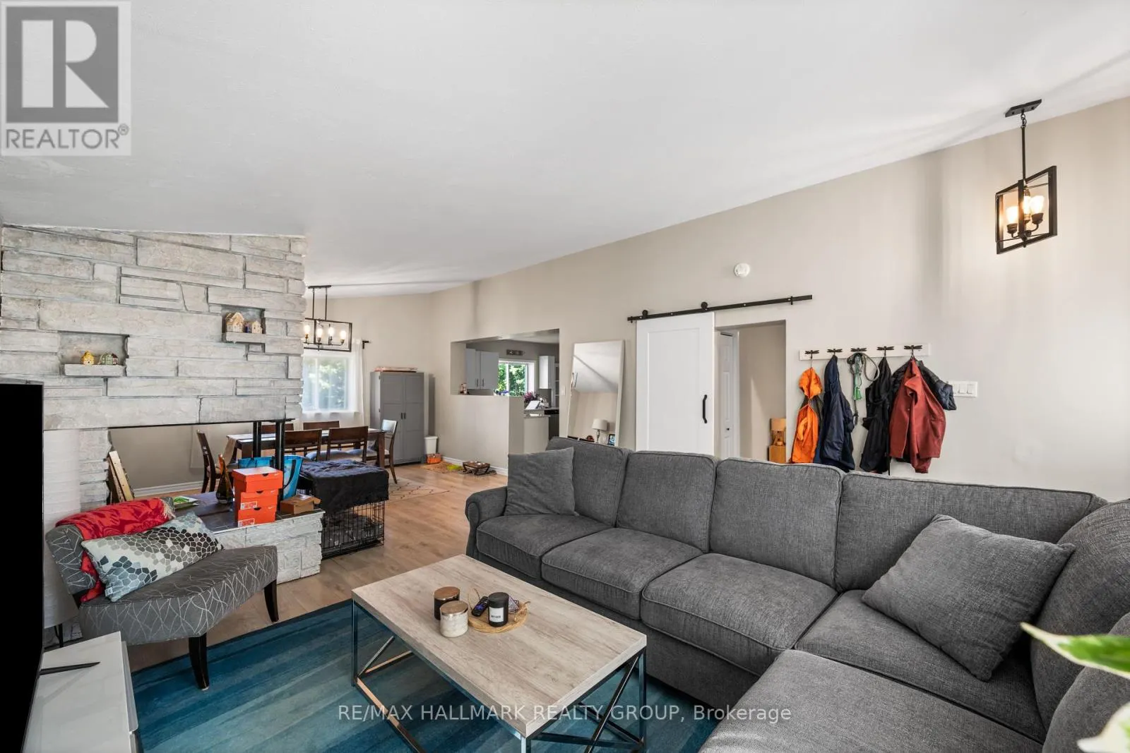 1305 DORCHESTER AVENUE