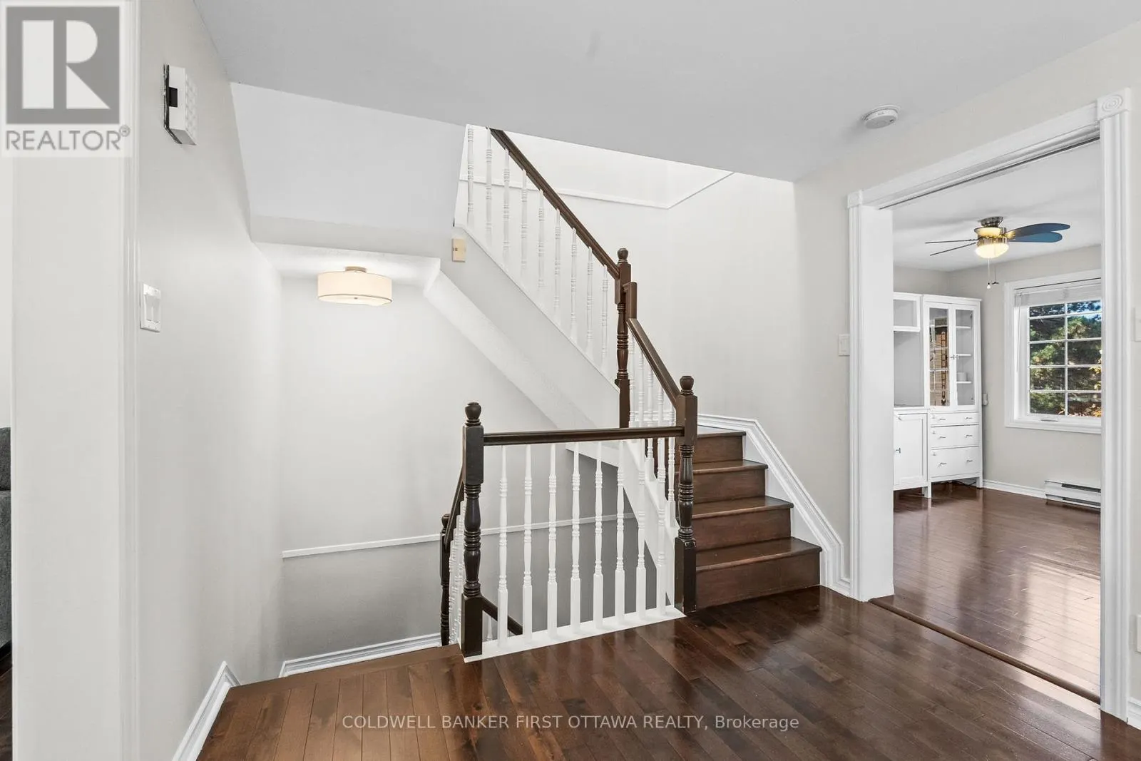16 WRENWOOD CRESCENT