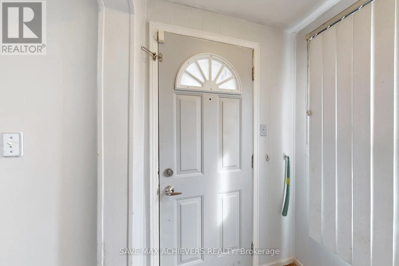 43 NORMANHURST AVENUE