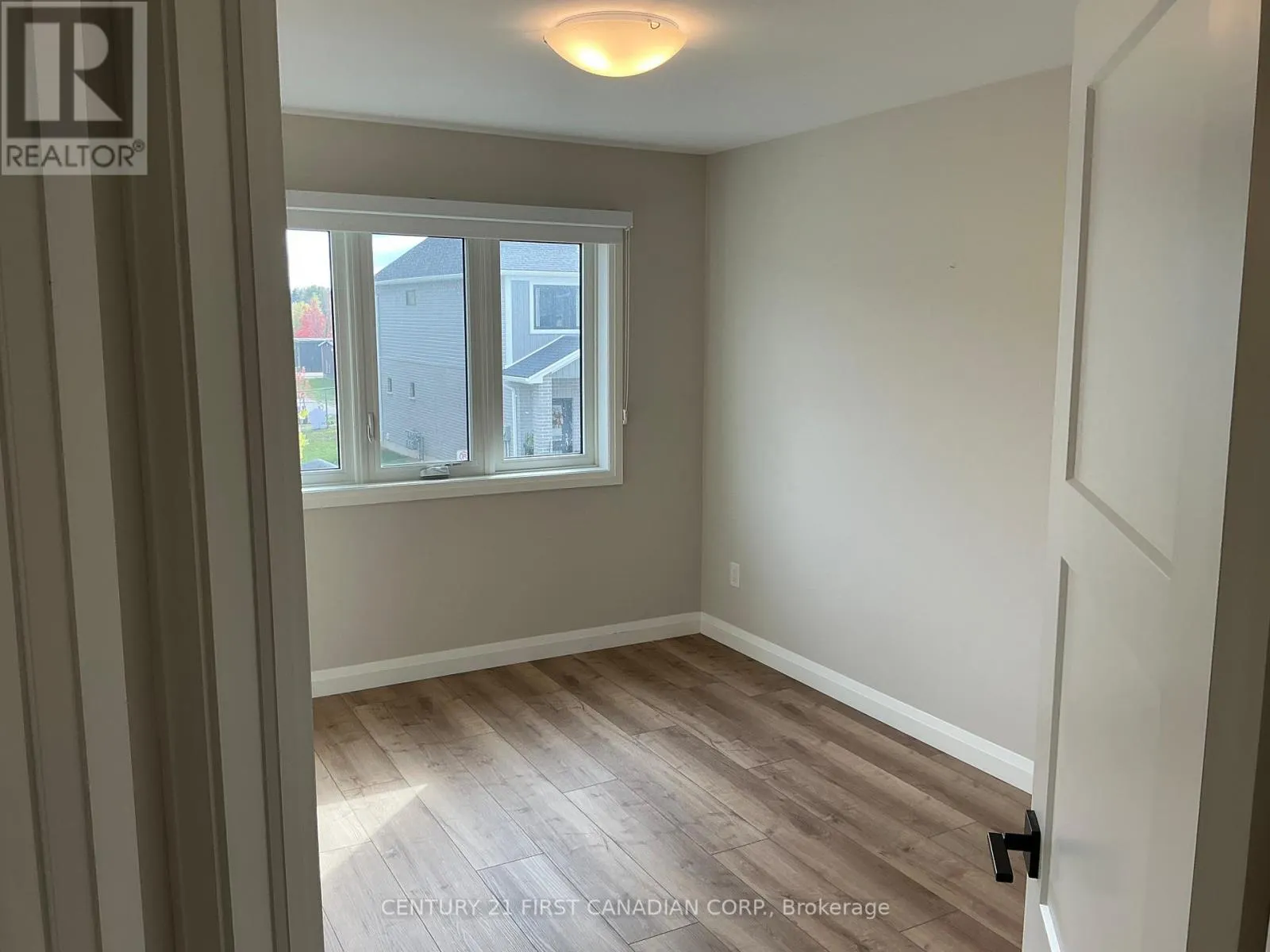 26 - 17 NICHOLSON STREET, #26