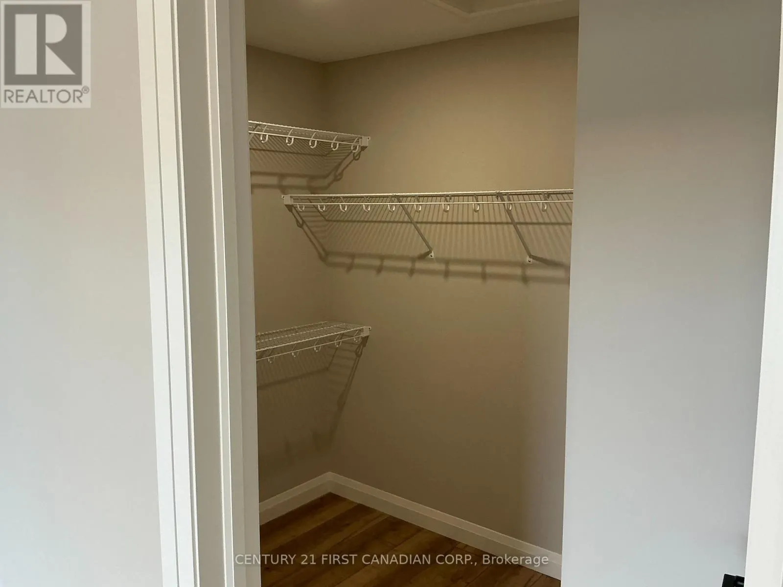 26 - 17 NICHOLSON STREET, #26