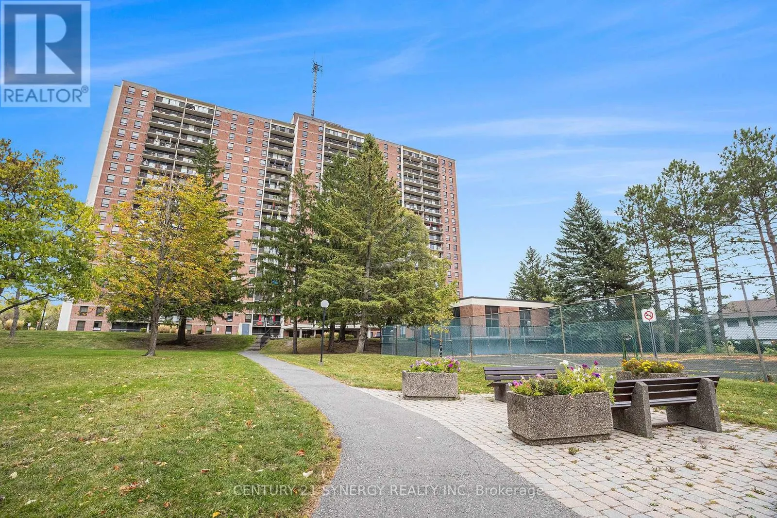2113 - 665 BATHGATE DRIVE