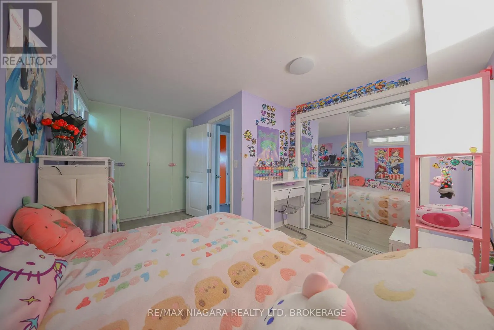 21 JESSICA DRIVE