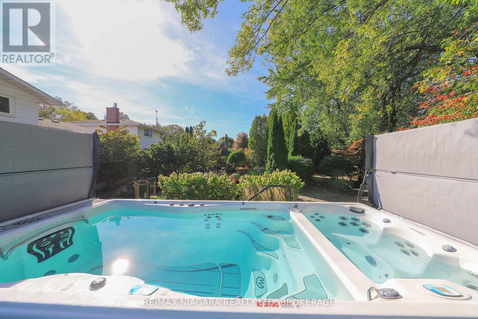 21 JESSICA DRIVE