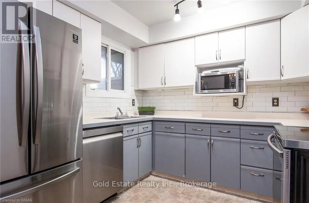 31 - 49 CEDARWOODS CRESCENT