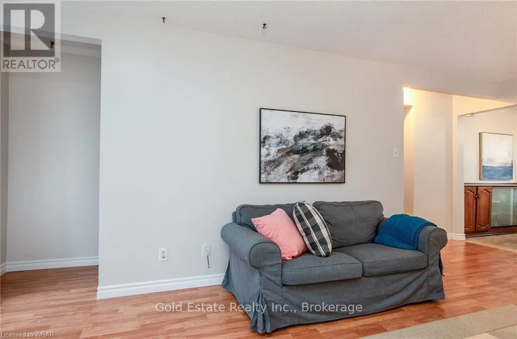 31 - 49 CEDARWOODS CRESCENT