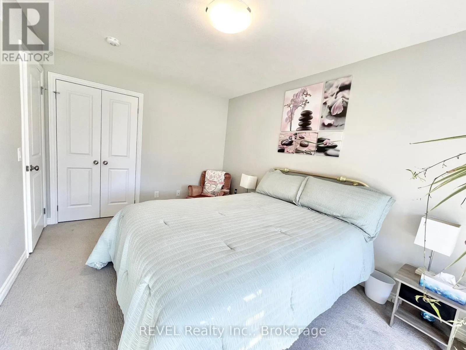 MAIN FLOOR W PARTIAL BSMT - 30 BOUNTY AVENUE