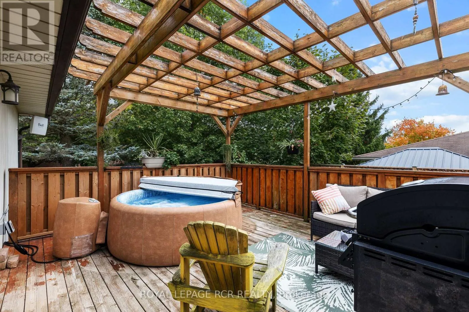 56 WILSON CRESCENT