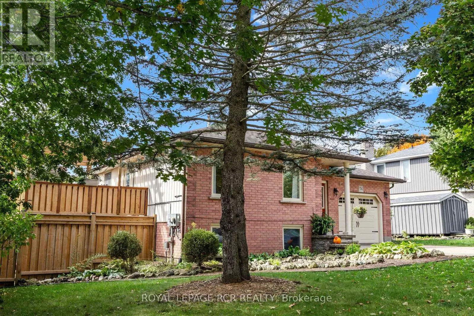56 WILSON CRESCENT