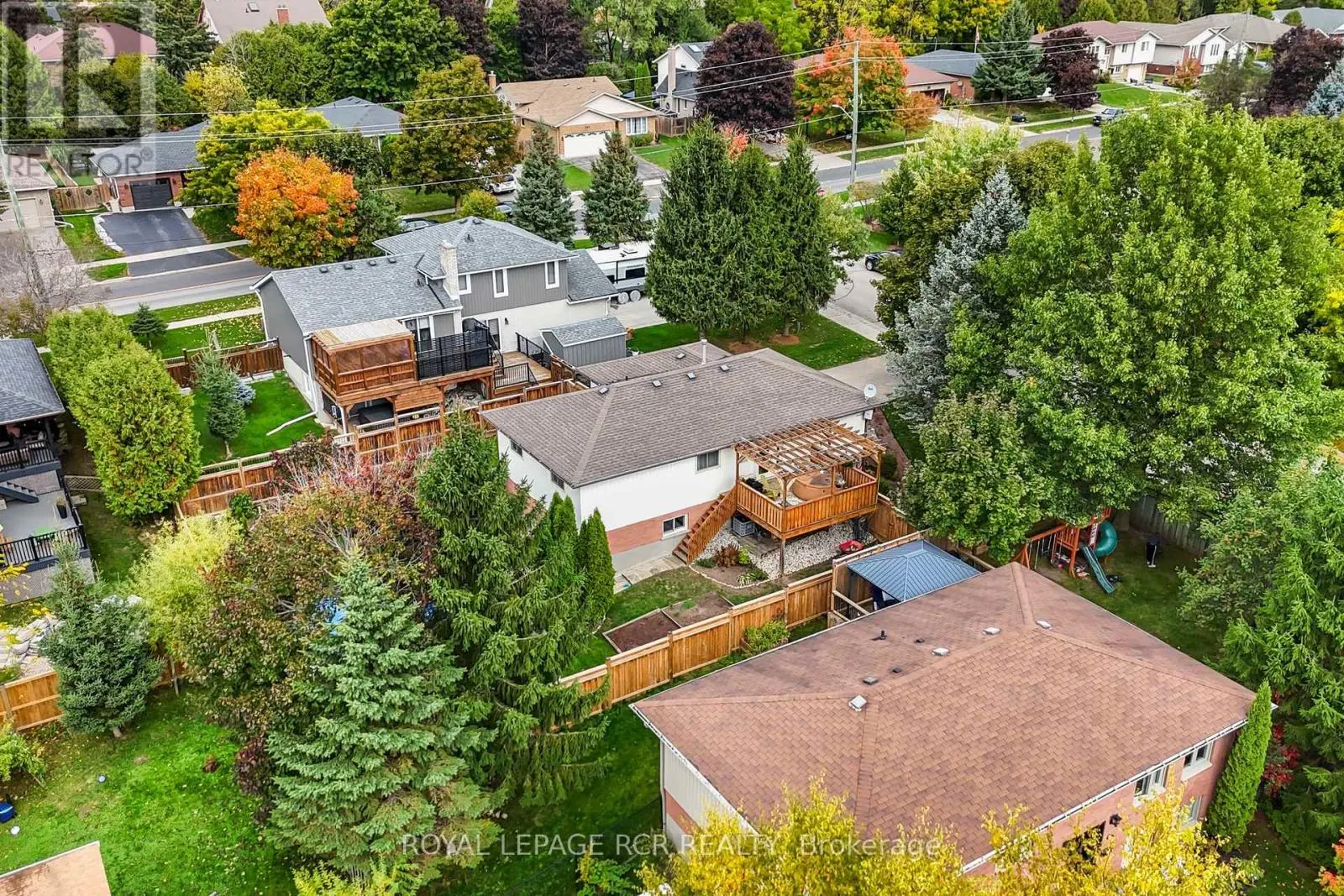 56 WILSON CRESCENT