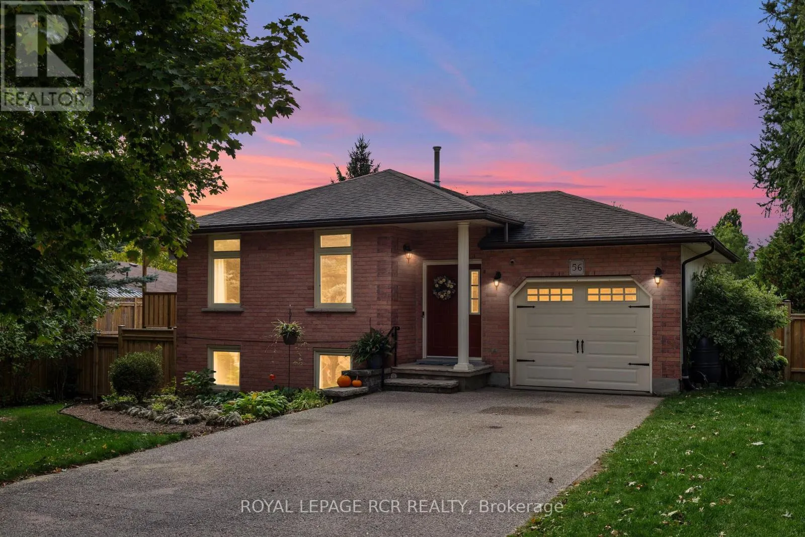 56 WILSON CRESCENT