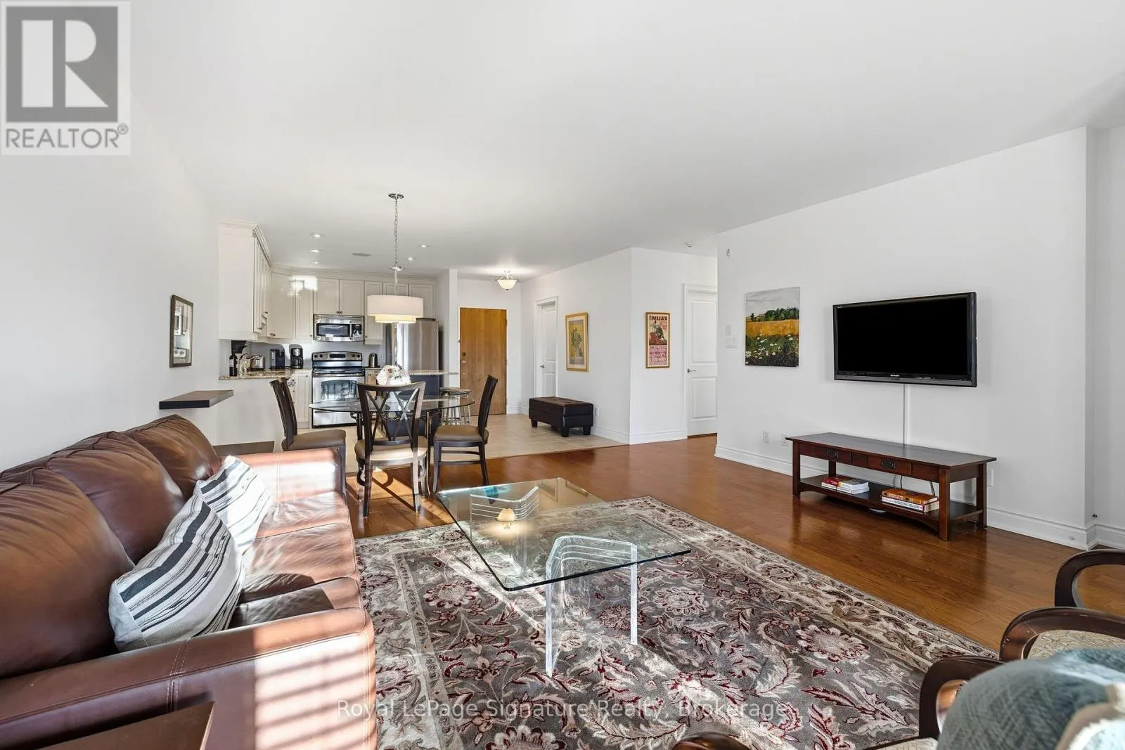 207 - 27 BEAVER STREET, #207