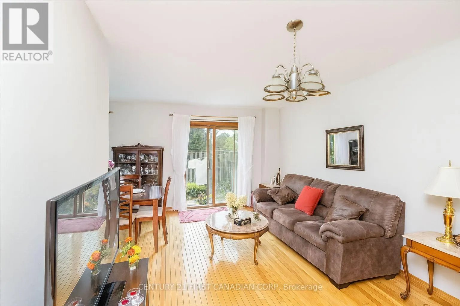 40 - 195 DEVERON CRESCENT, #40