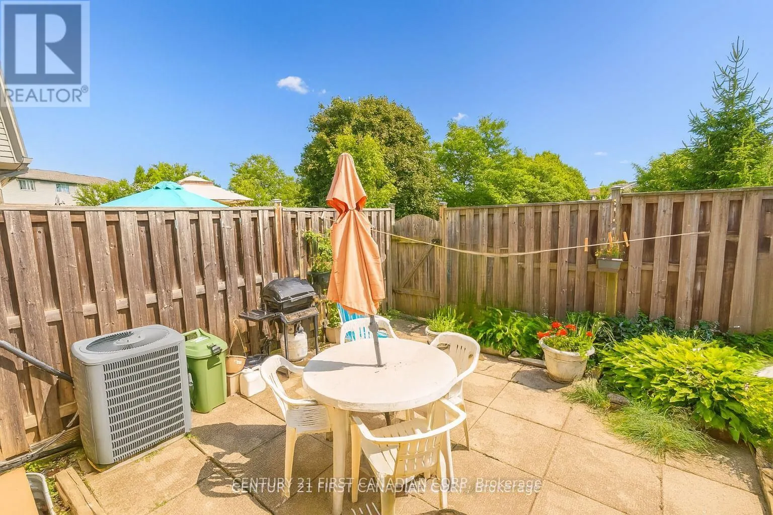 40 - 195 DEVERON CRESCENT, #40