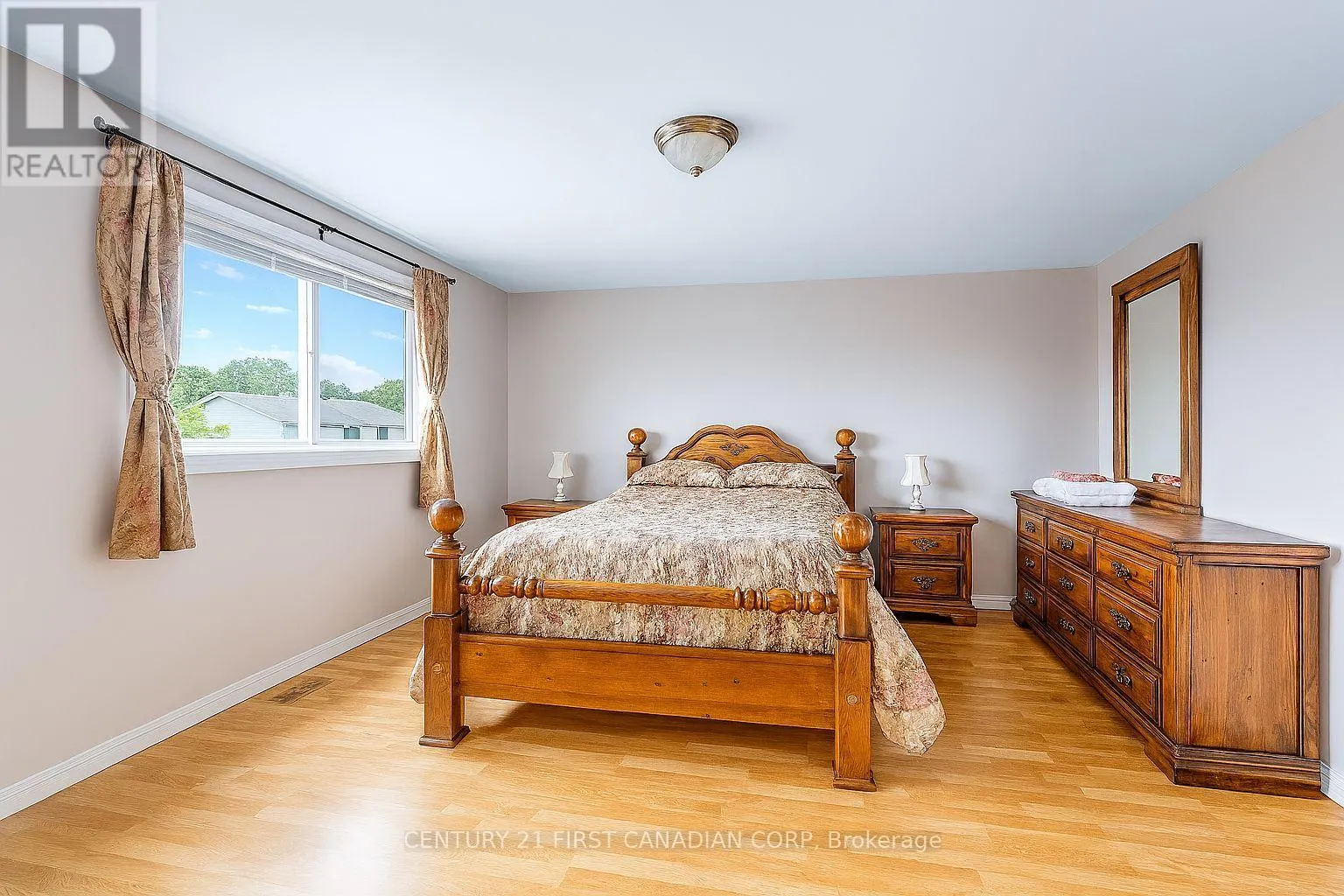40 - 195 DEVERON CRESCENT, #40