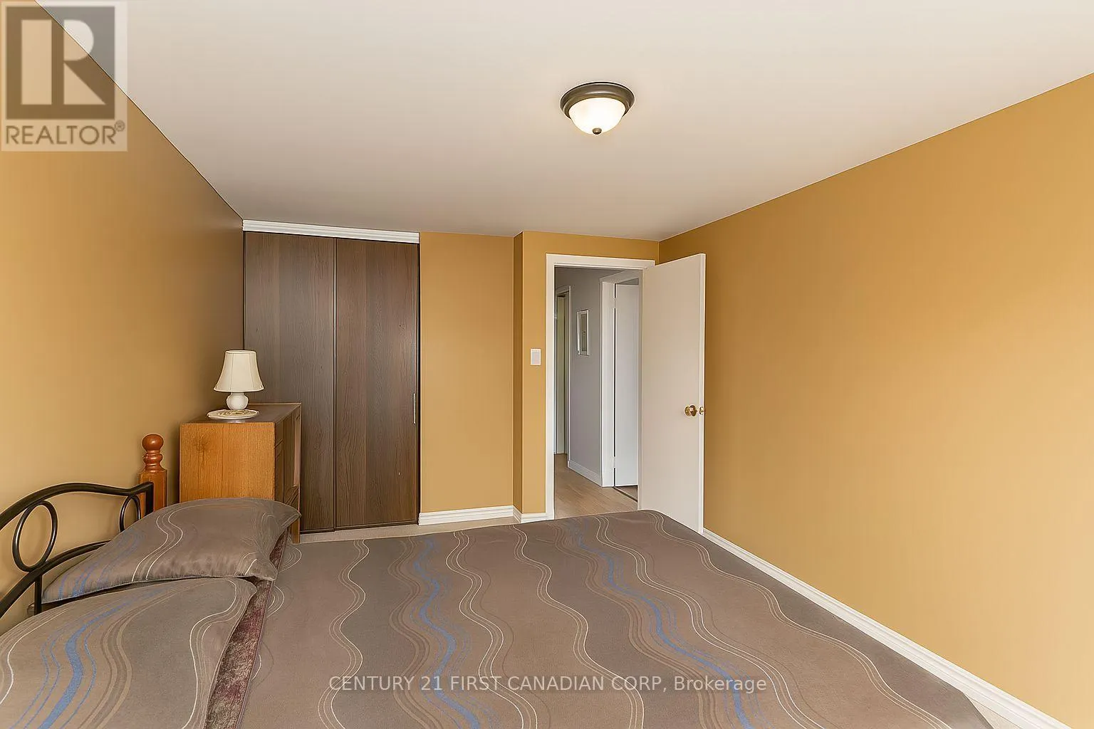 40 - 195 DEVERON CRESCENT, #40