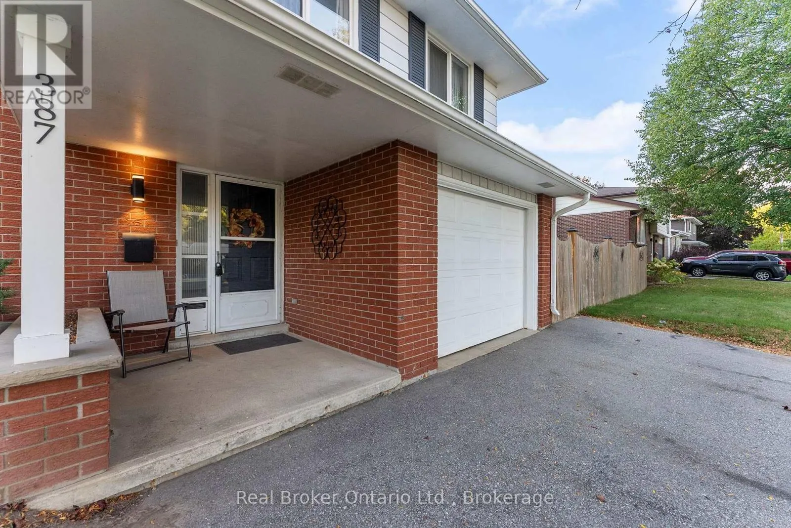 387 LEE AVENUE