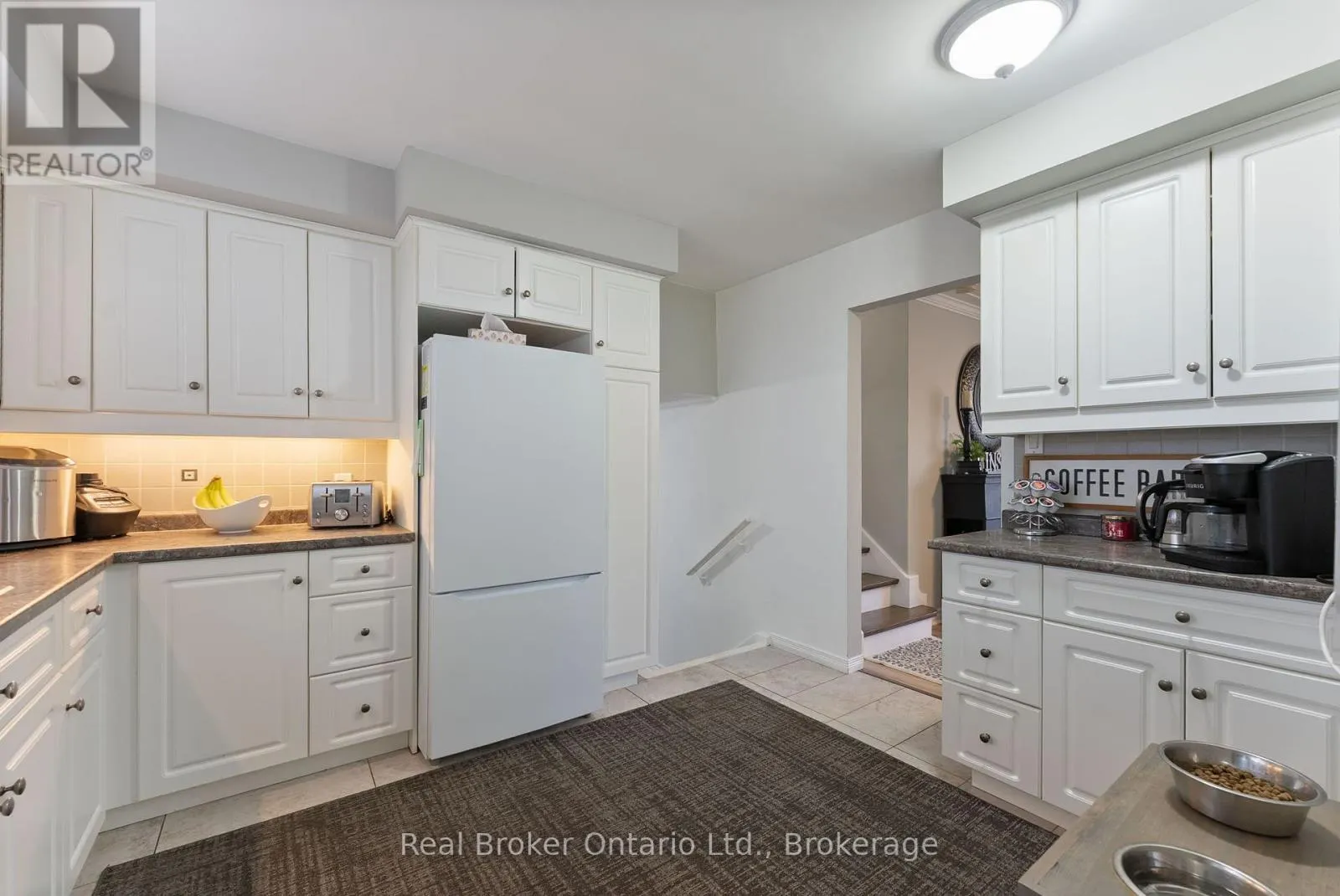 387 LEE AVENUE