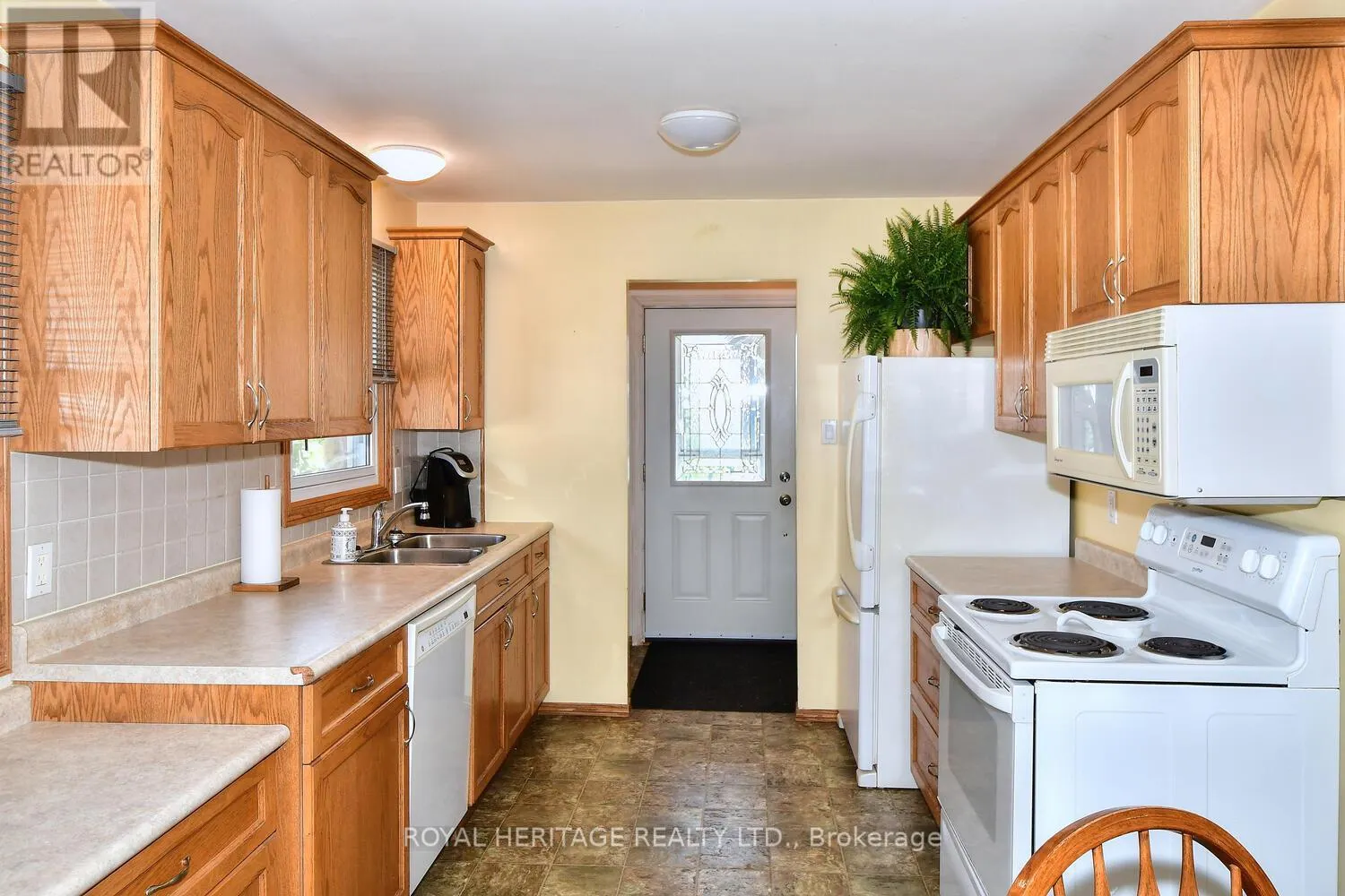 1147 CHEMONG ROAD