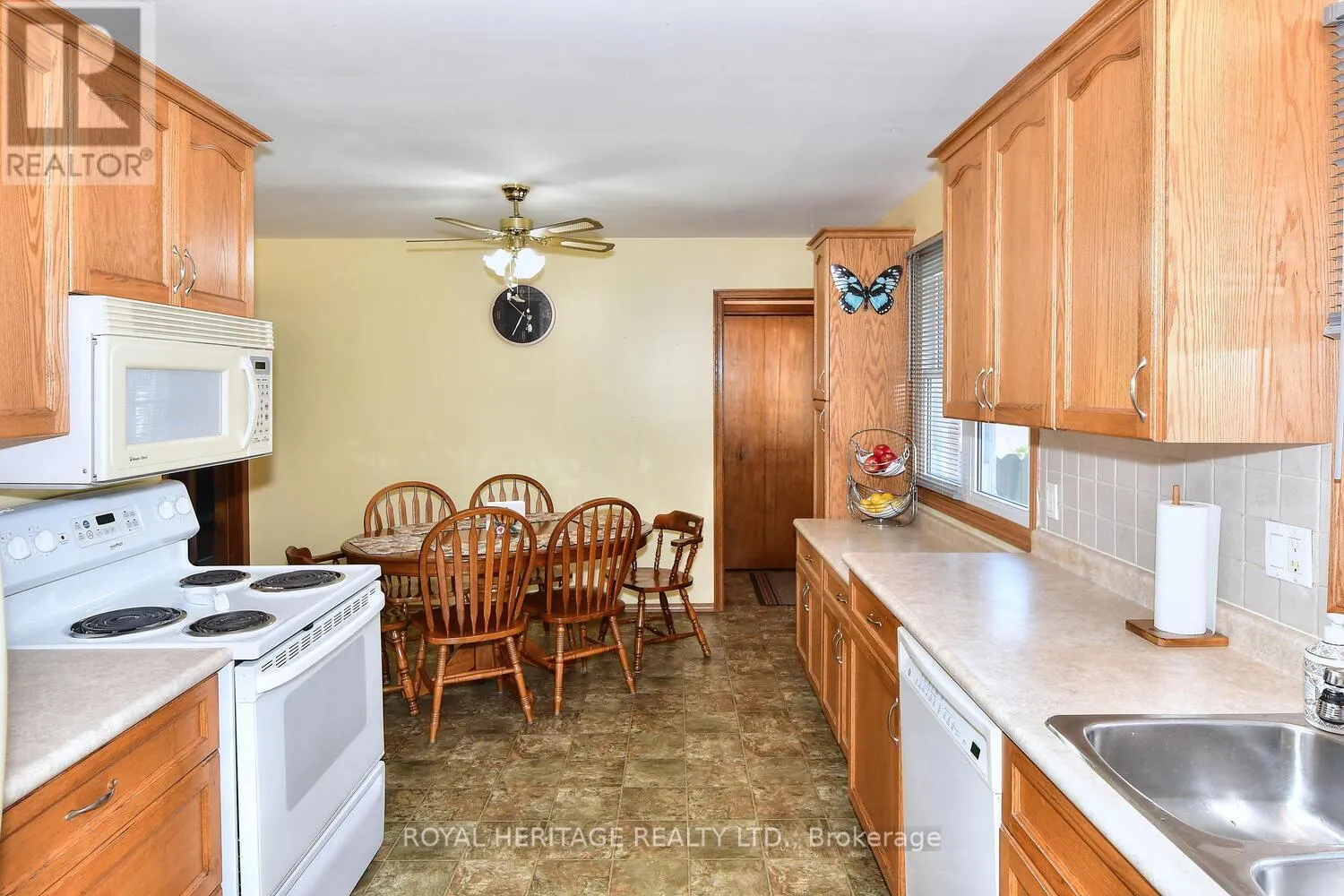 1147 CHEMONG ROAD