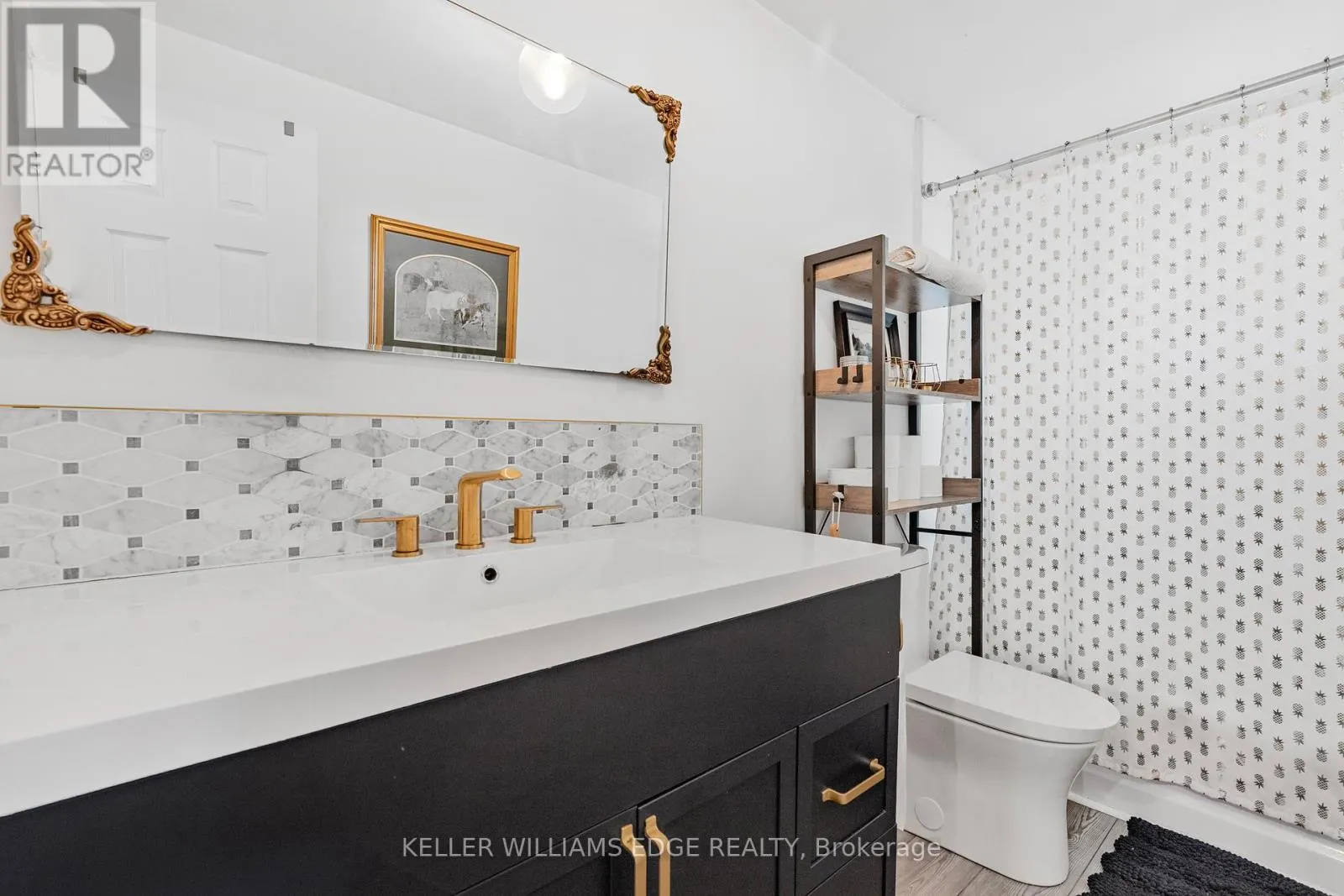 117 GRAYSTONE CRESCENT