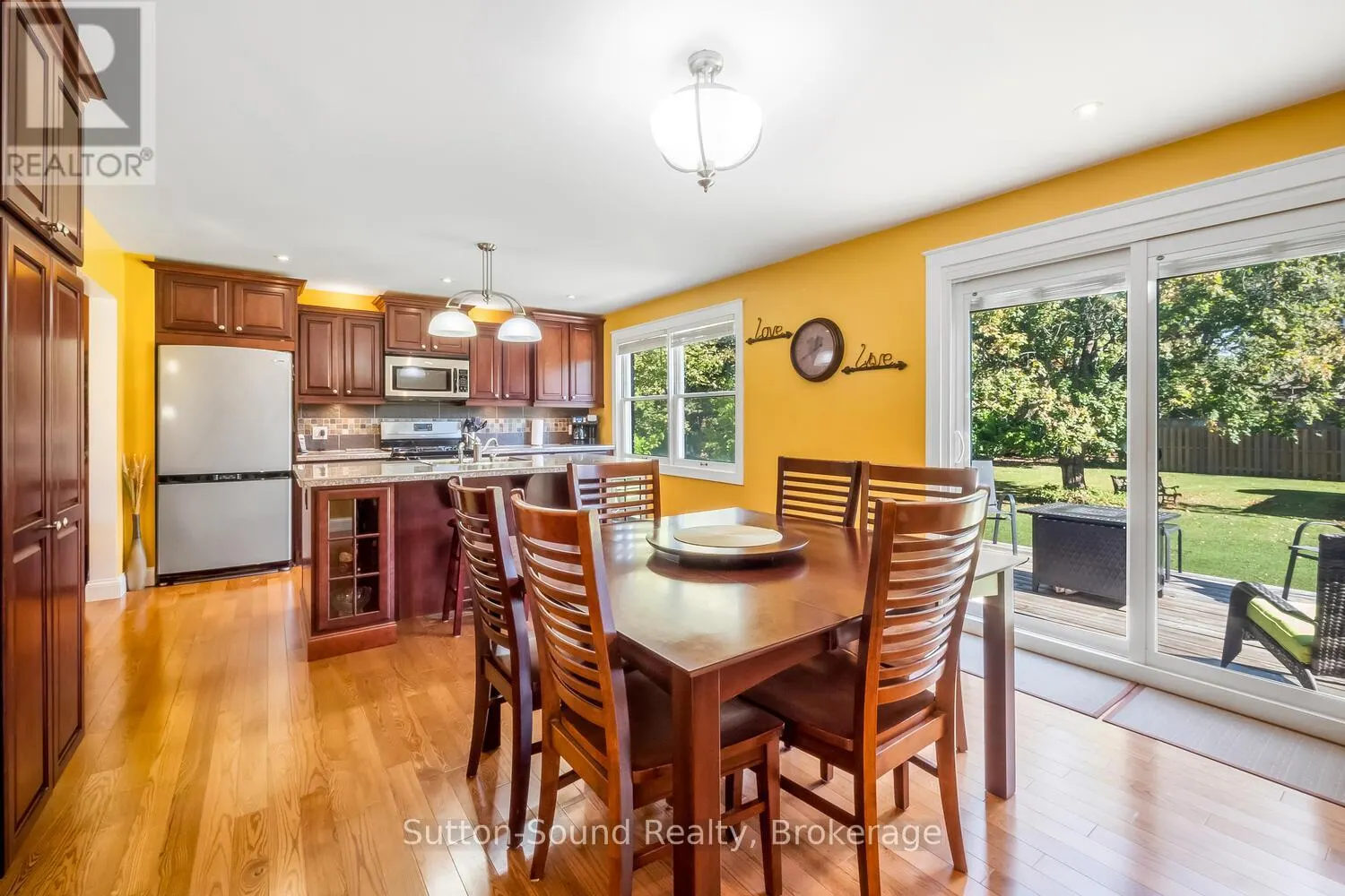 319 GOULD STREET
