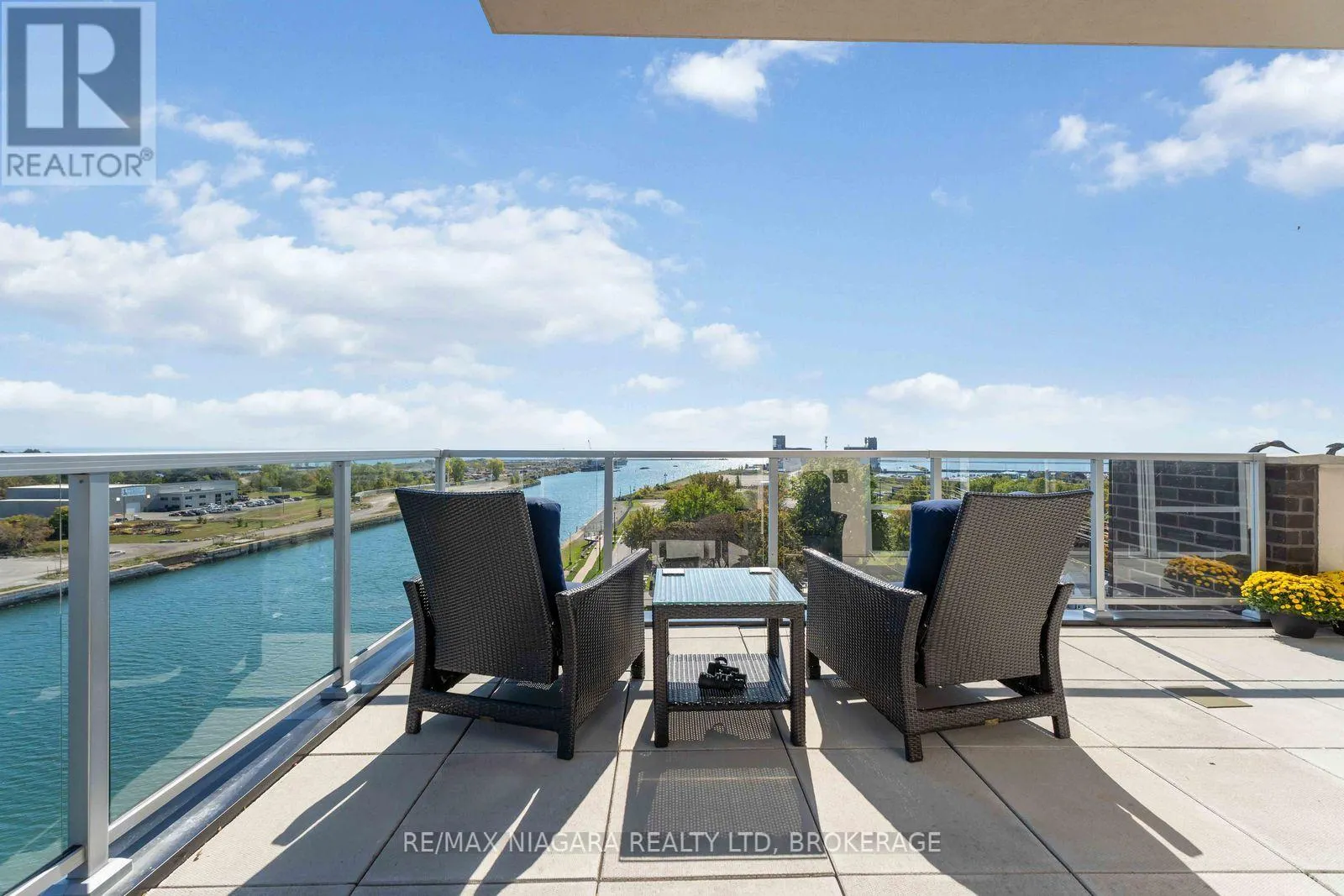 PENTHOUSE UNIT 903 - 118 WEST STREET