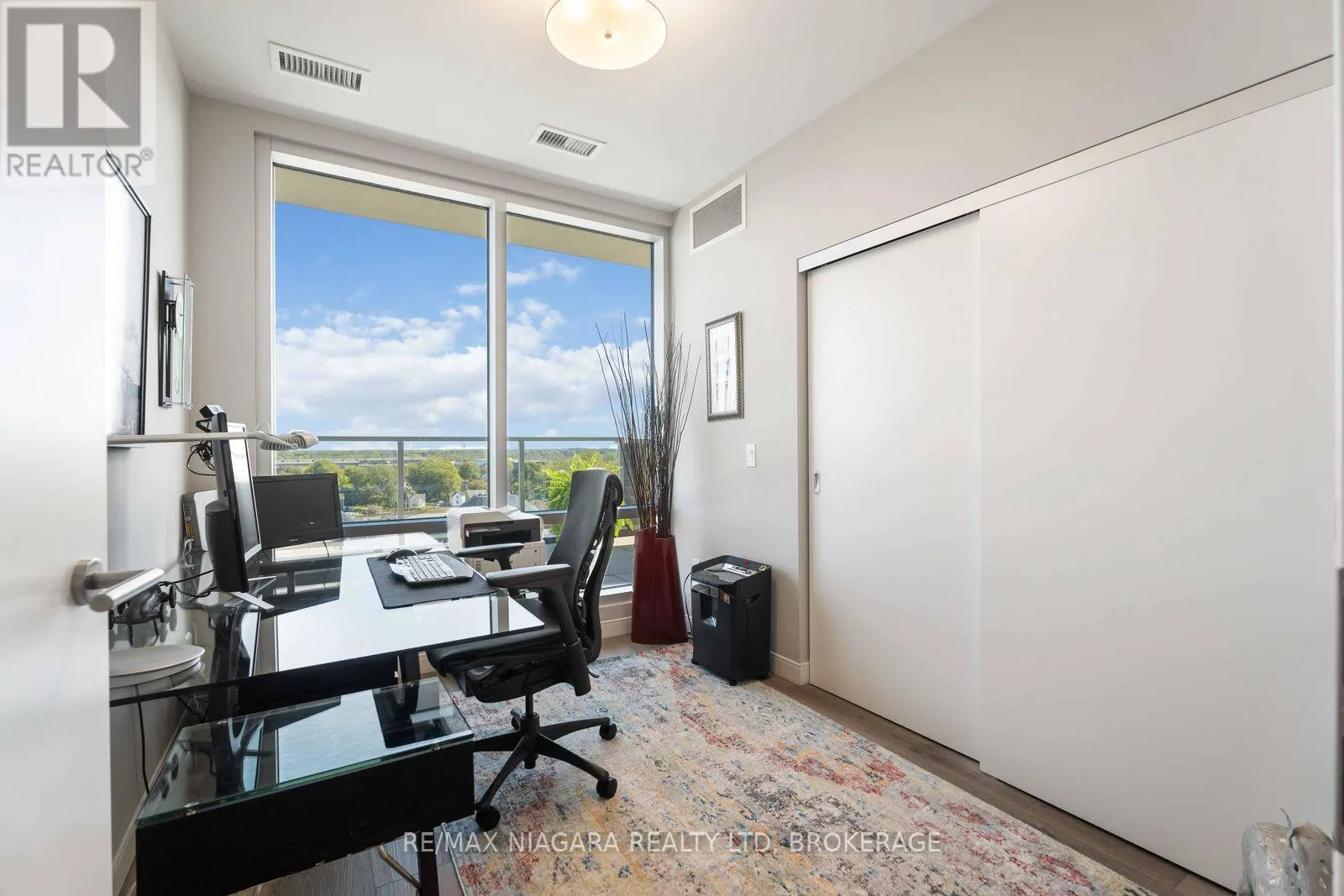 PENTHOUSE UNIT 903 - 118 WEST STREET
