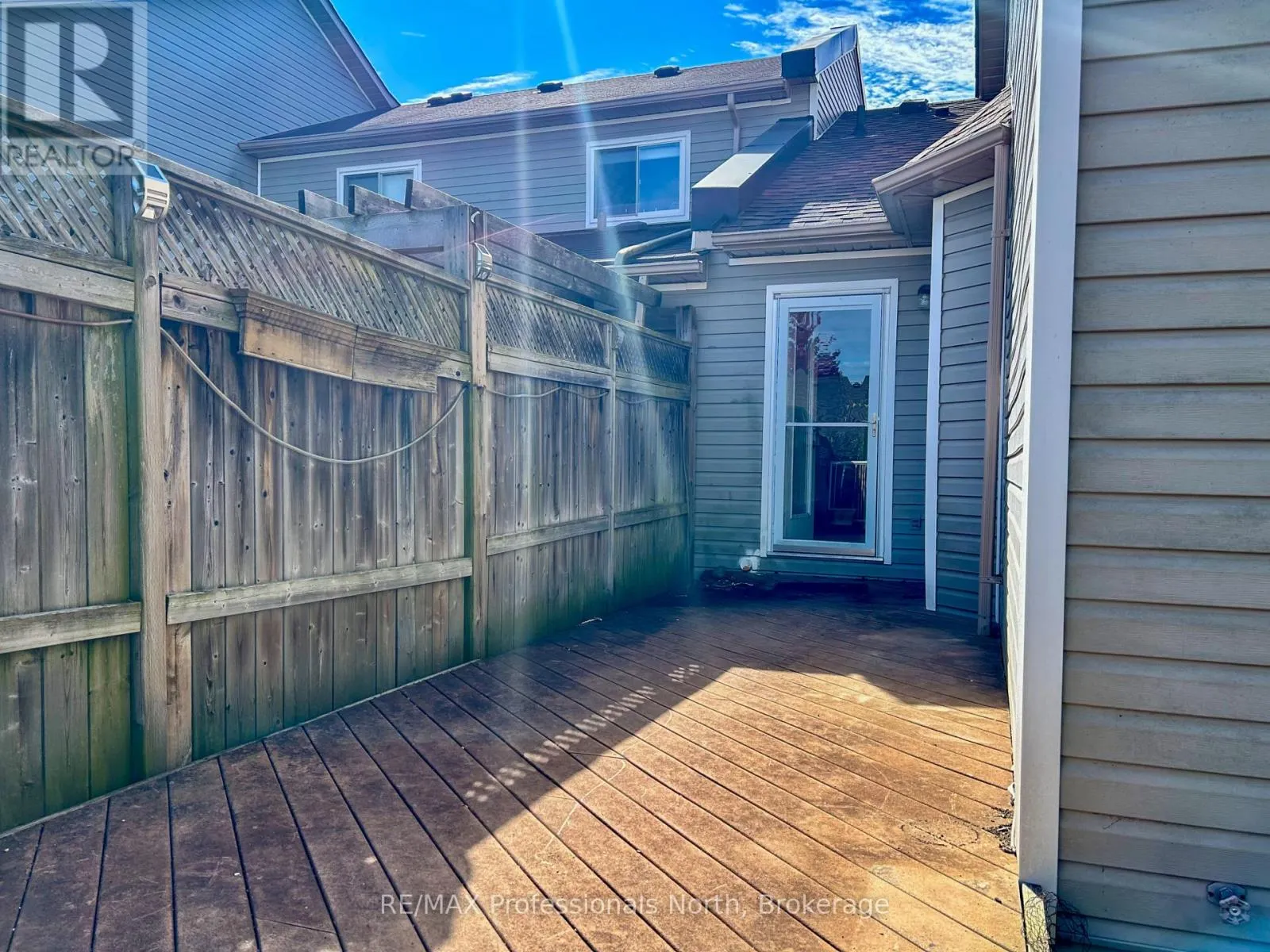 1406 HANCOX COURT