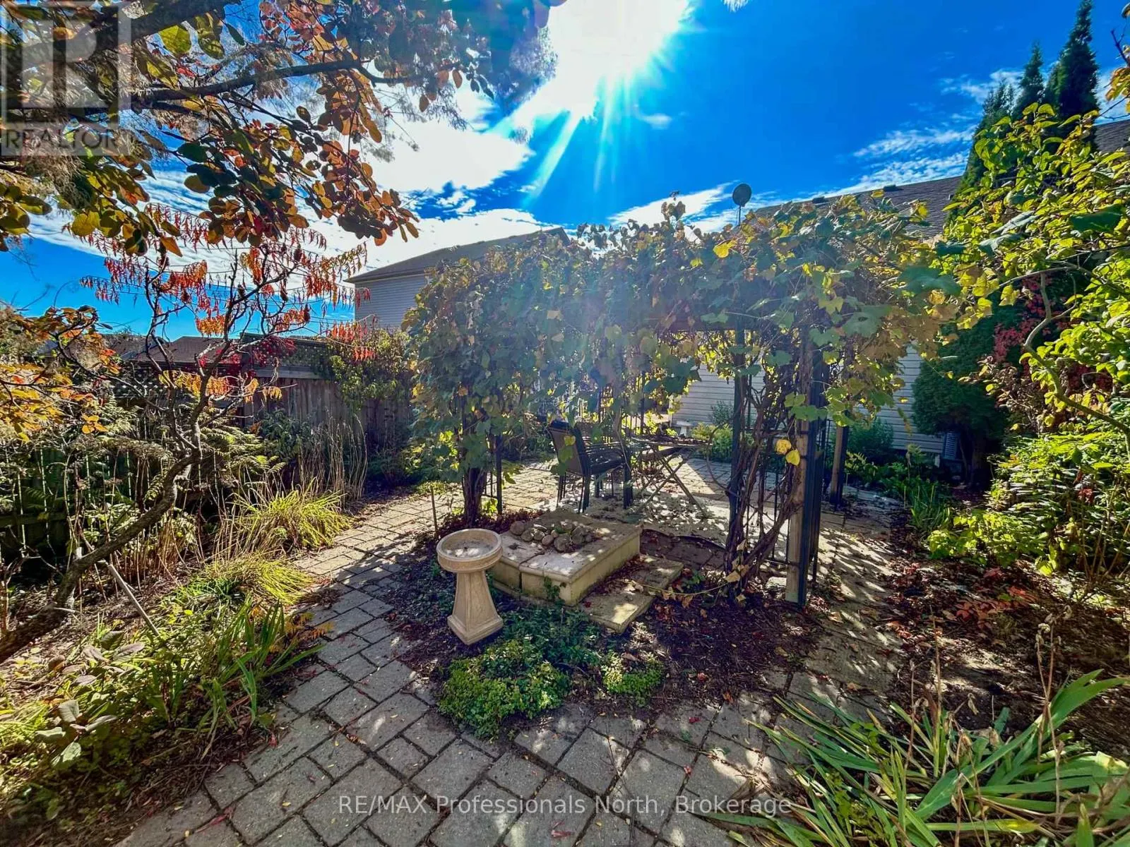1406 HANCOX COURT