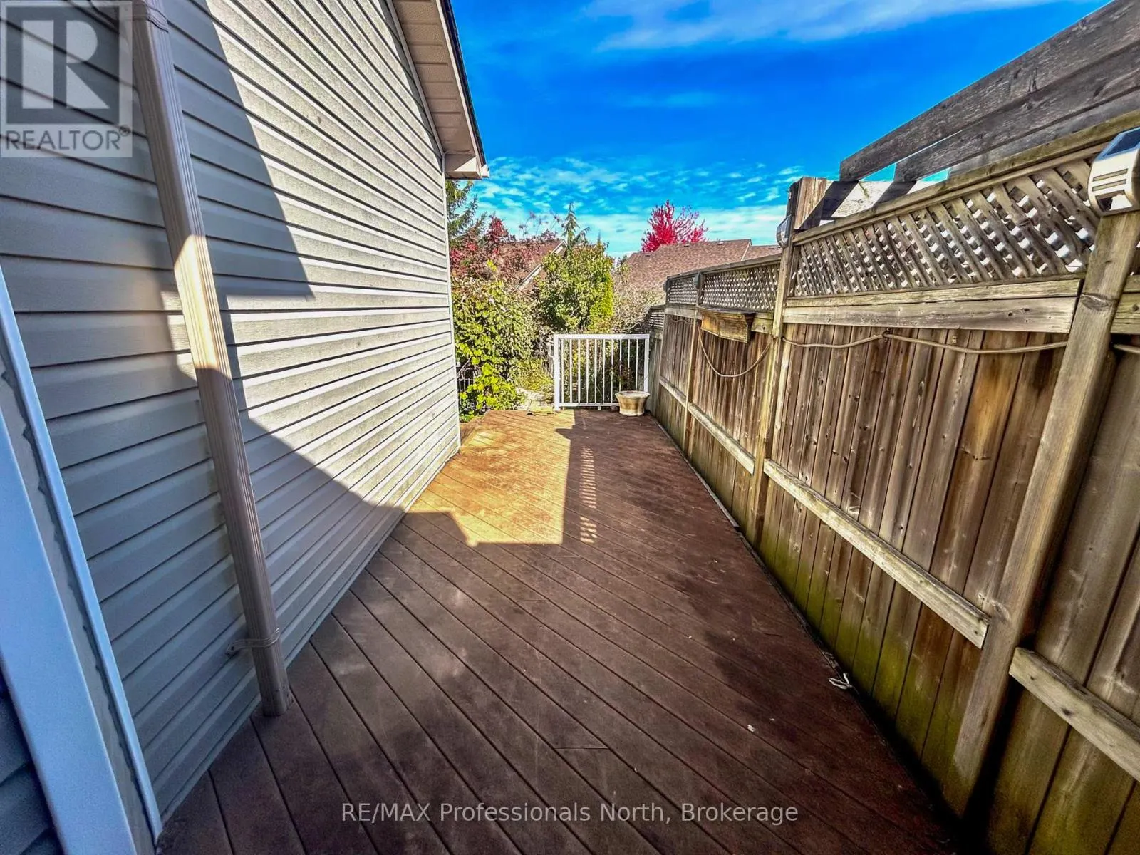 1406 HANCOX COURT
