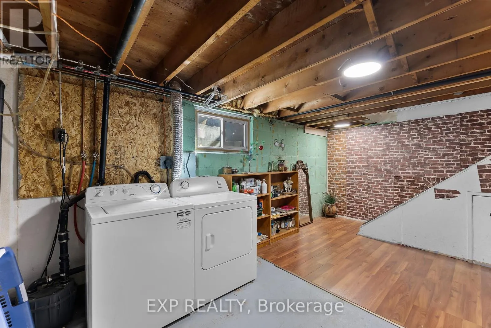 304 KINGSWAY STREET